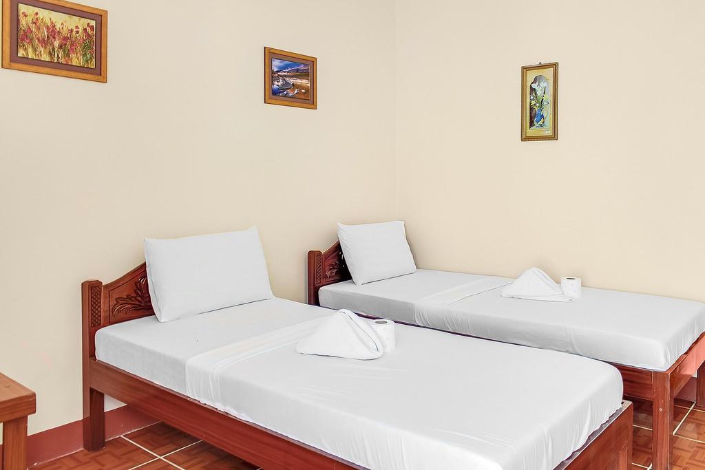 Blue Corals Beach Resort Logon Luaran gambar