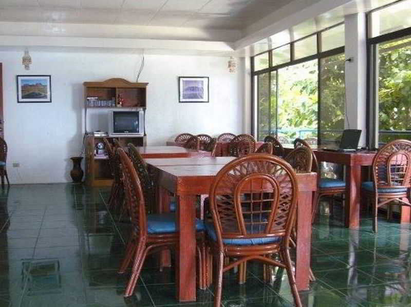 Blue Corals Beach Resort Logon Luaran gambar